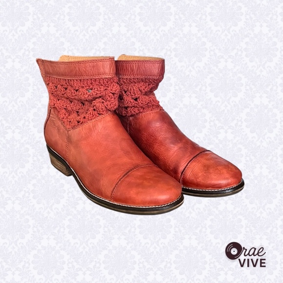 Anthropologie Latigo Clay Crochet Accent Ankle Booties [W/8.5] - Picture 2 of 7
